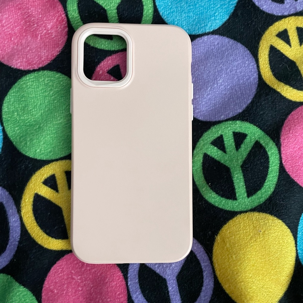 Rhinoshield solid suit iPhone 12 case